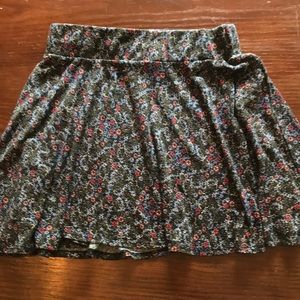 Flowery skirt